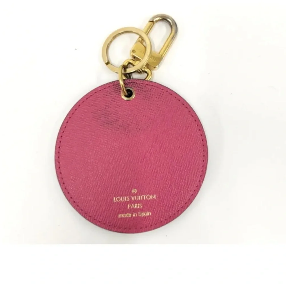 Louis Vuitton Leather Key Chain 🔐💕 - Picture 2 of 7